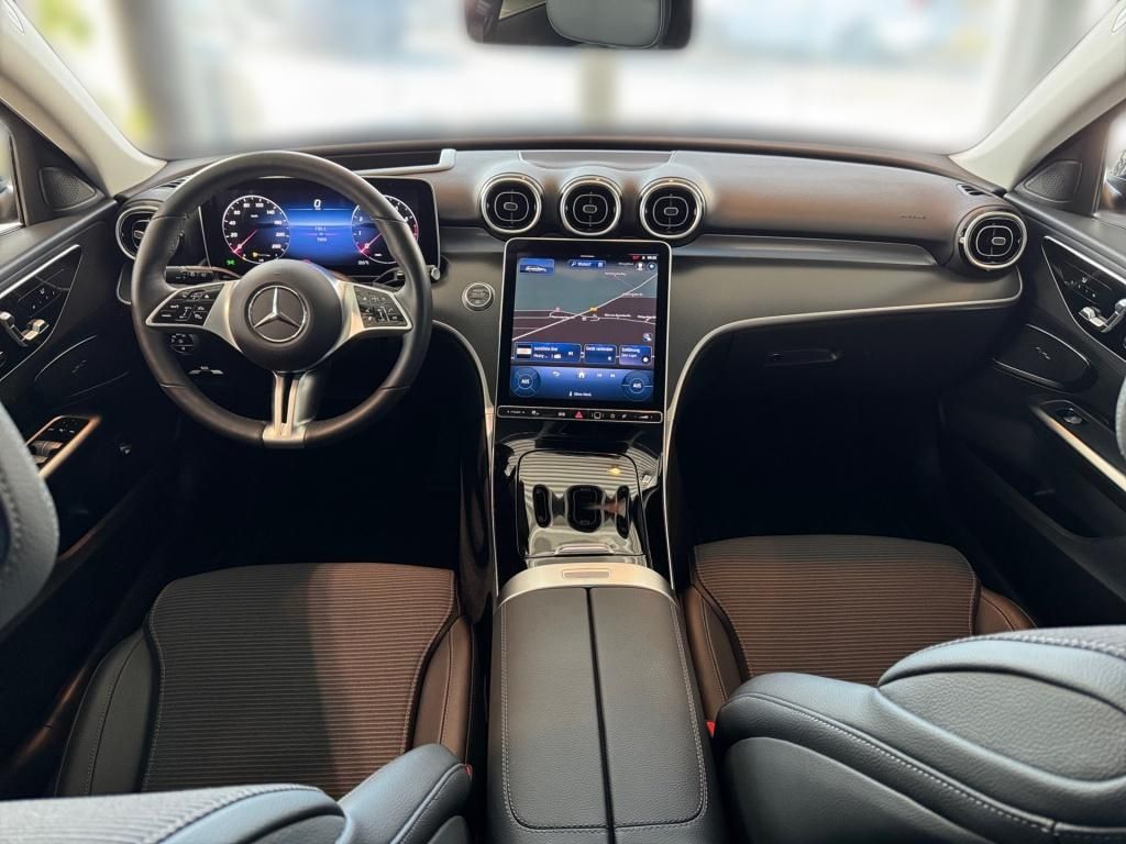 Fahrzeugabbildung Mercedes-Benz C 200 T Avantg. ACC HUD Keyless 360° Winterp.
