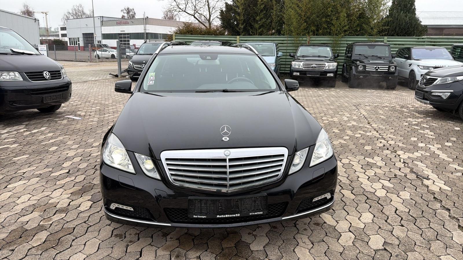 Mercedes-Benz E 200 E T-Modell E 200 CGI BlueEfficiency