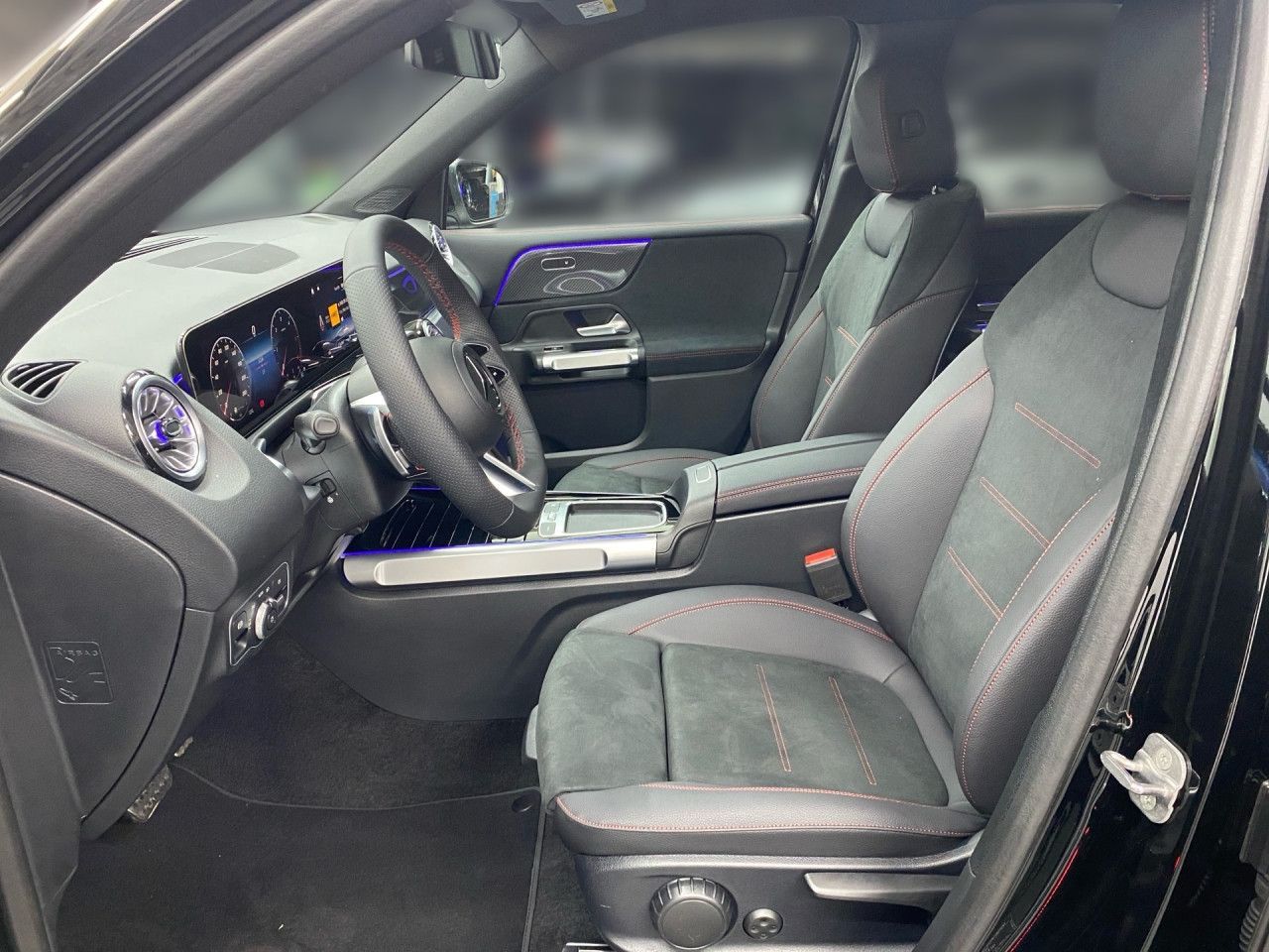 Mercedes-Benz GLB 220 d 4Matic AMG+360°+AHK+HANDS-FREE+DISTR foto 8