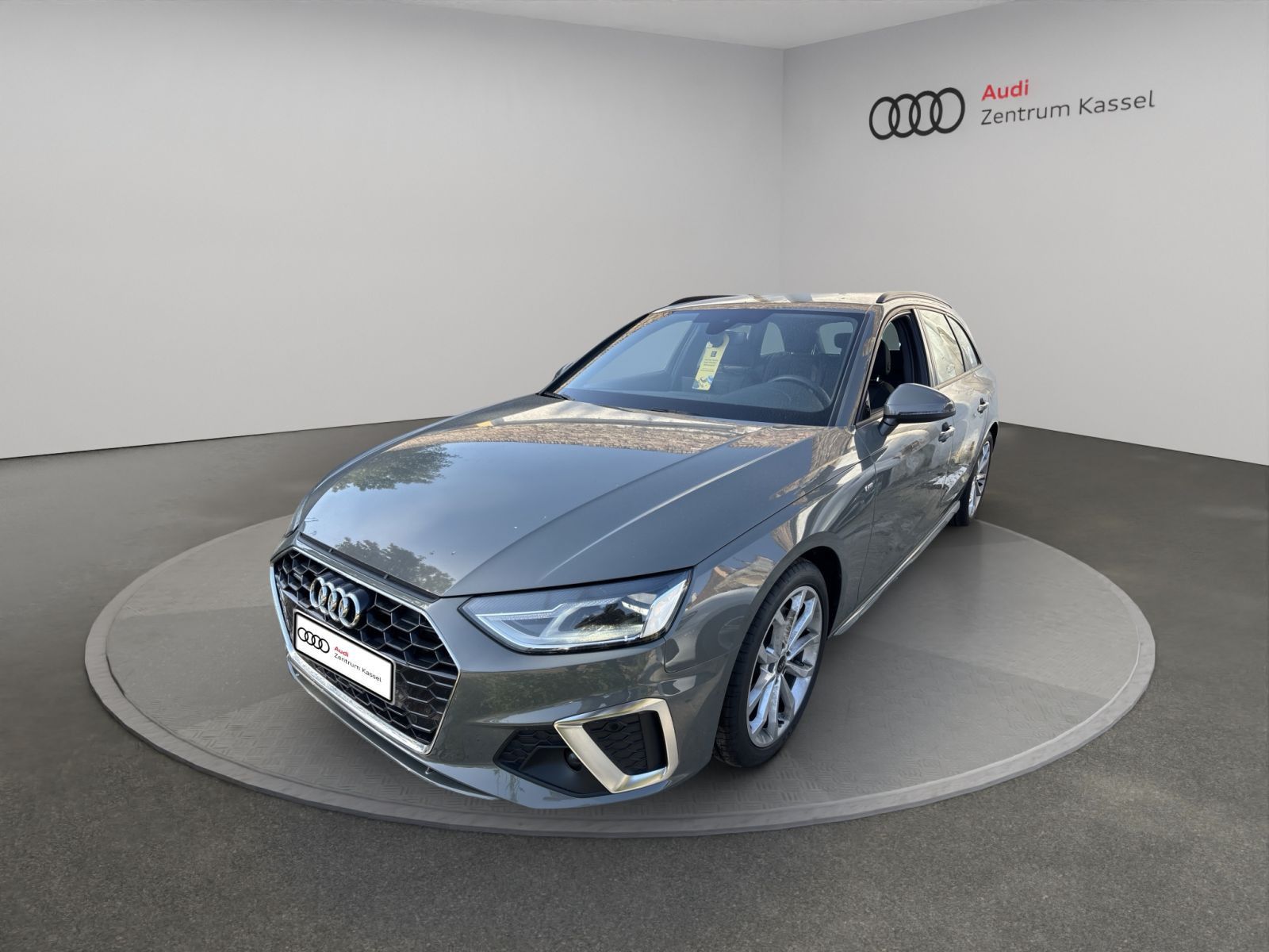 Audi A4 Avant 40 TDI qu. S line LED Kamera StandHZG imagem 2