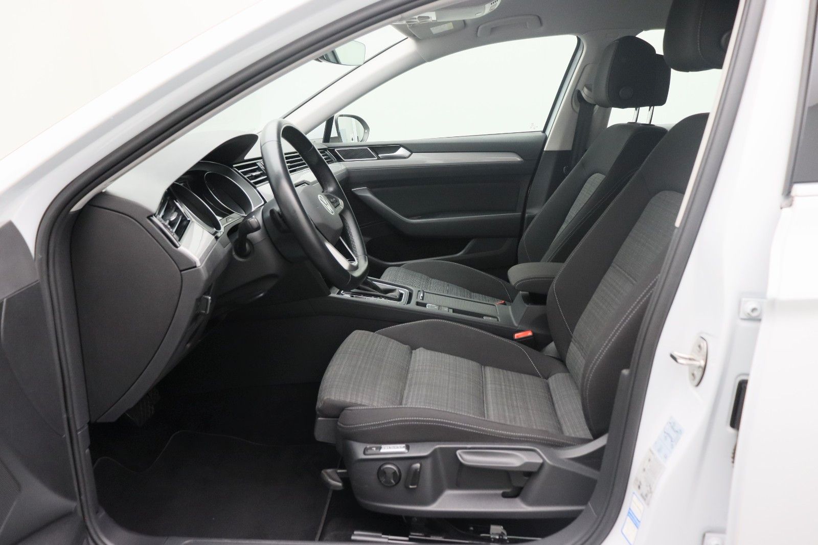 Fahrzeugabbildung Volkswagen Passat Variant 2.0 TDI Business