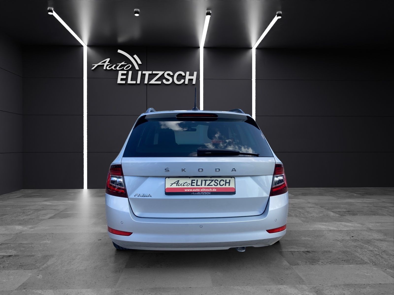 Fahrzeugabbildung SKODA Fabia Combi TSI Clever Best-off LED Navi GRA PDC