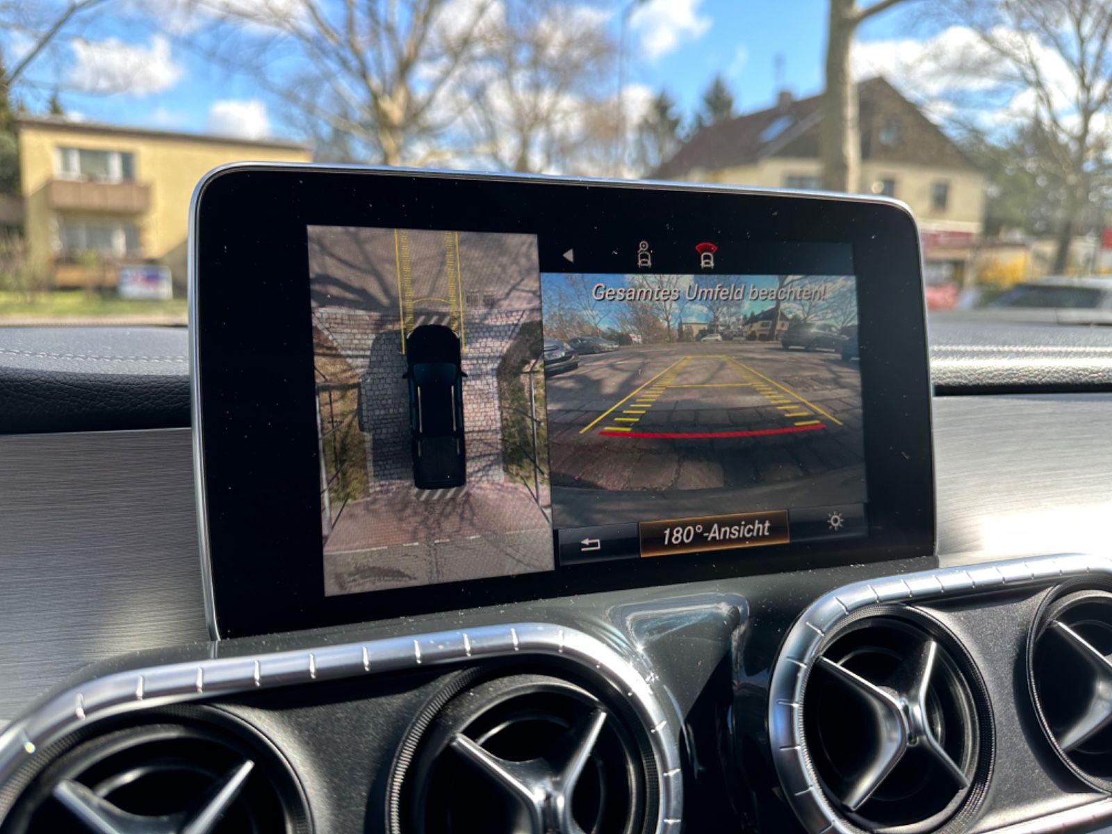 Fahrzeugabbildung Mercedes-Benz X 350d 4Matic DoKa Edition Power*Keyless*360°Kam