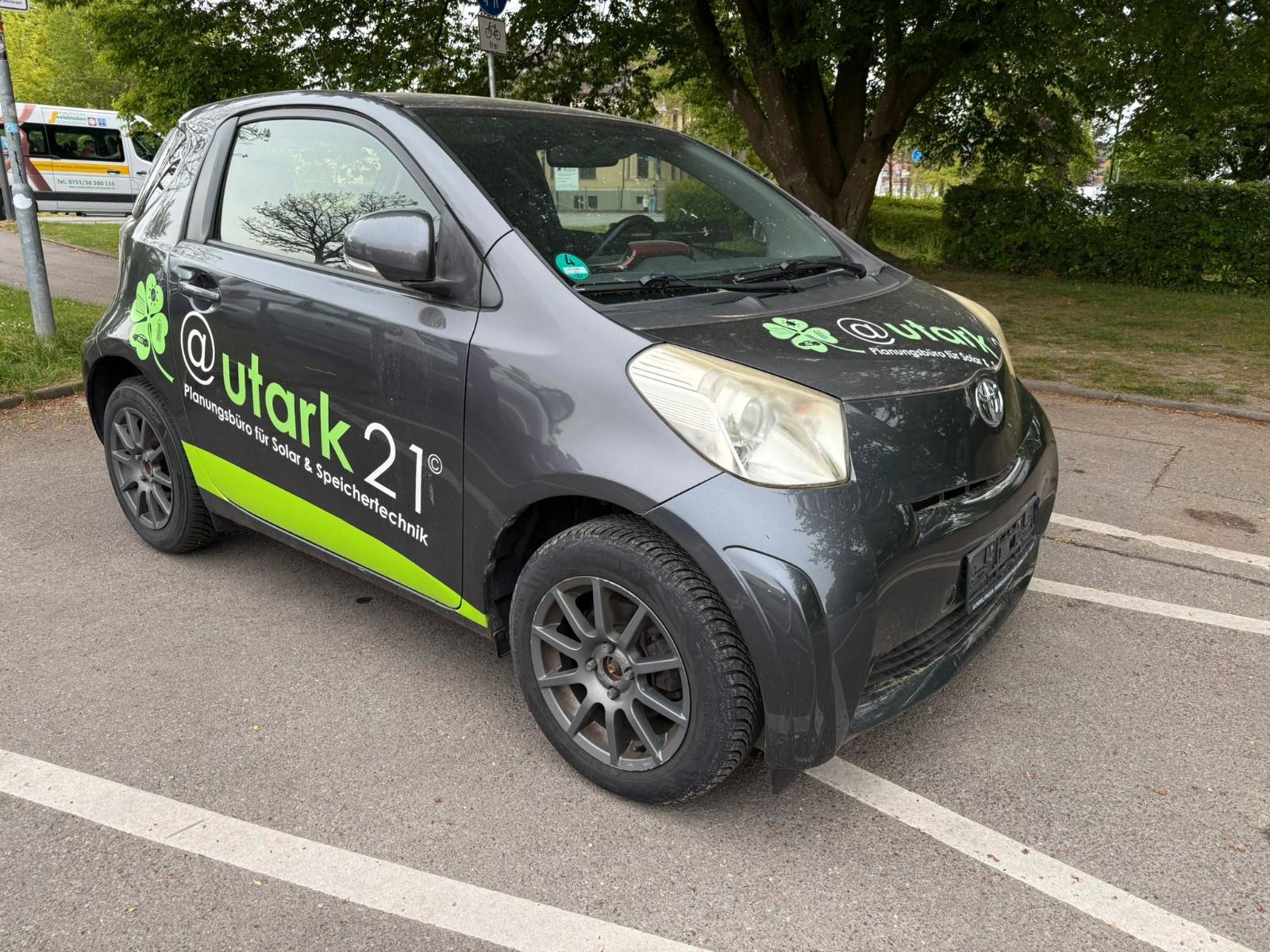 Toyota IQ + 1,0-l-VVT-i *KLIMA*