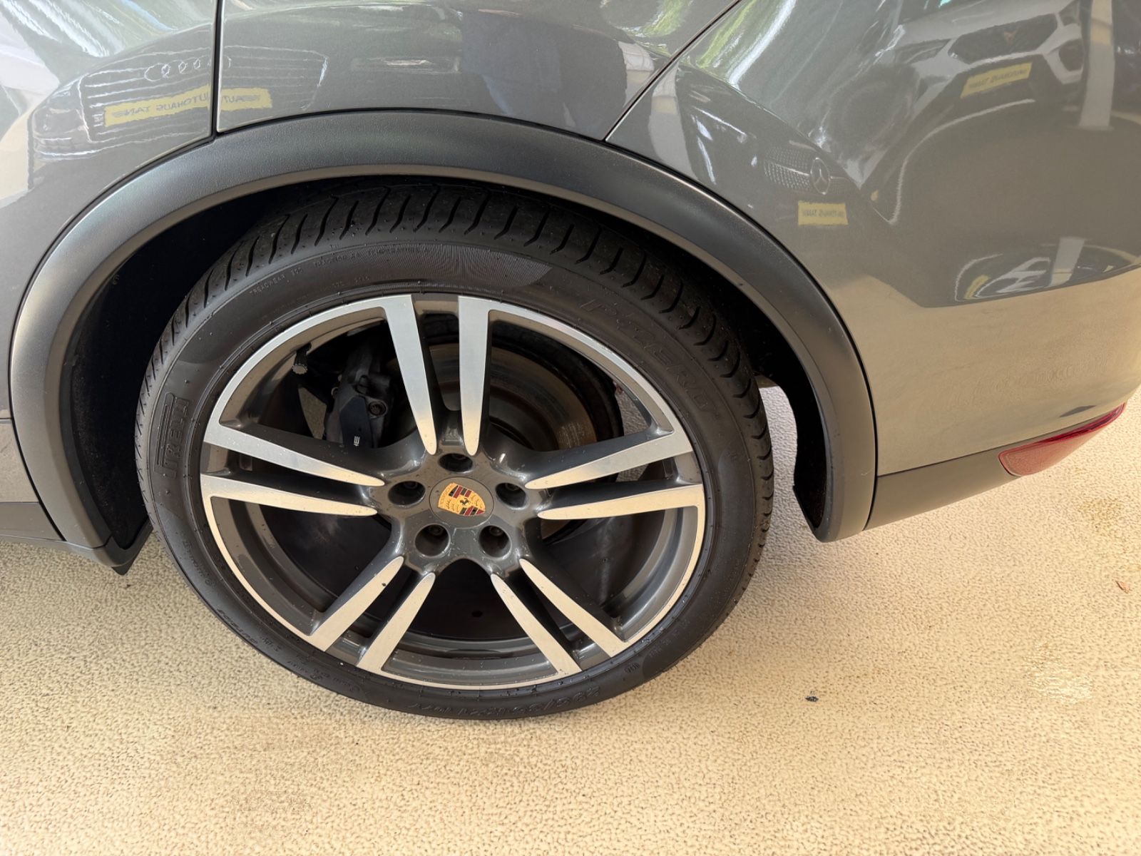 Fahrzeugabbildung Porsche Cayenne Diesel