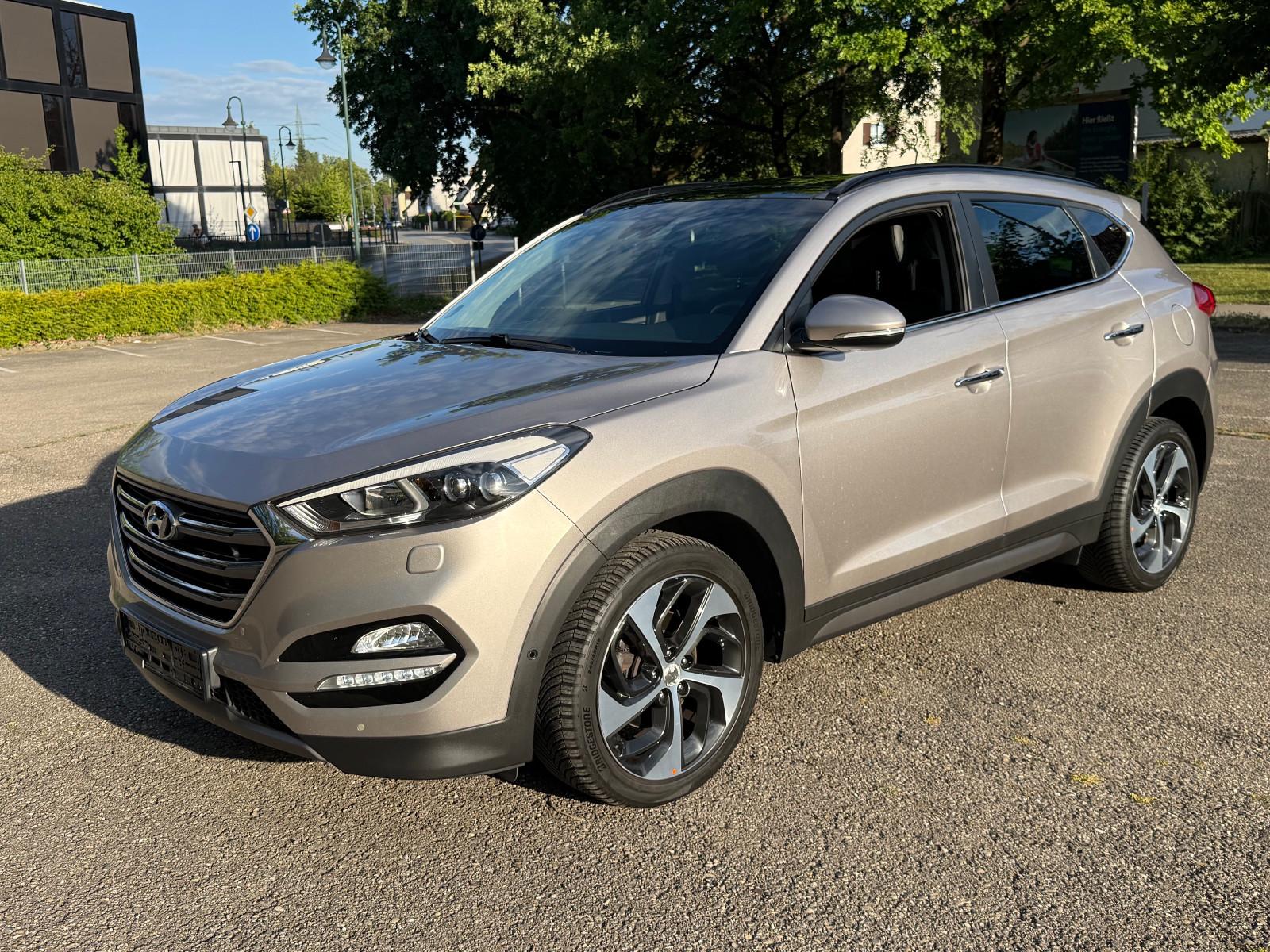 Hyundai Tucson Premium 4WD Leder Klima Automatic Xenon