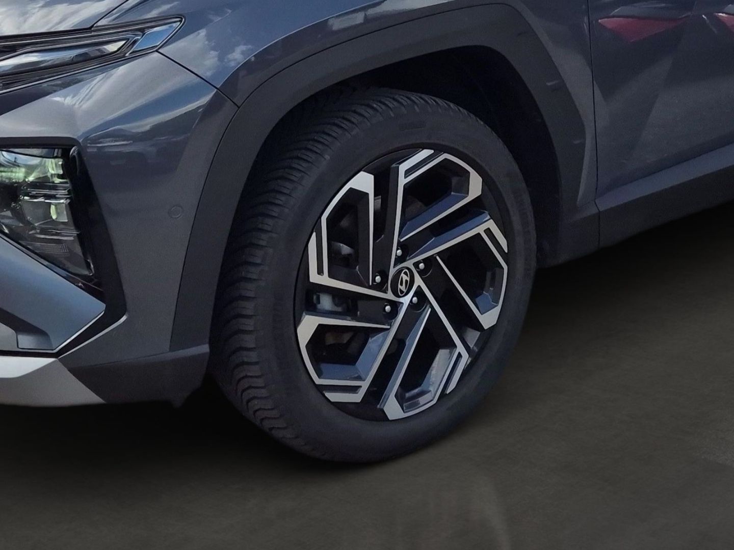 Fahrzeugabbildung Hyundai Tucson FL PHEV (MY25) 1.6 T-GDi (252 PS) 6-AT 4W