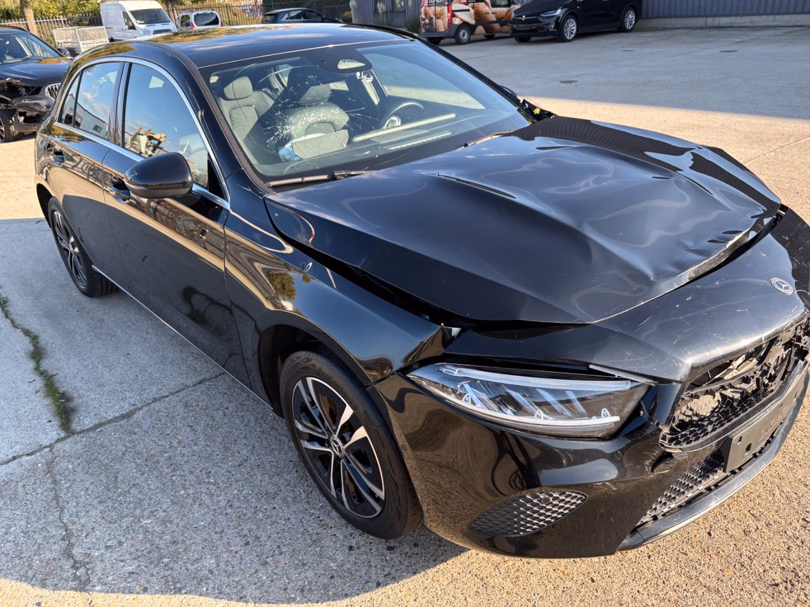 Mercedes-Benz A 250e FACELIFT /  BUSINESS LINE 160KW