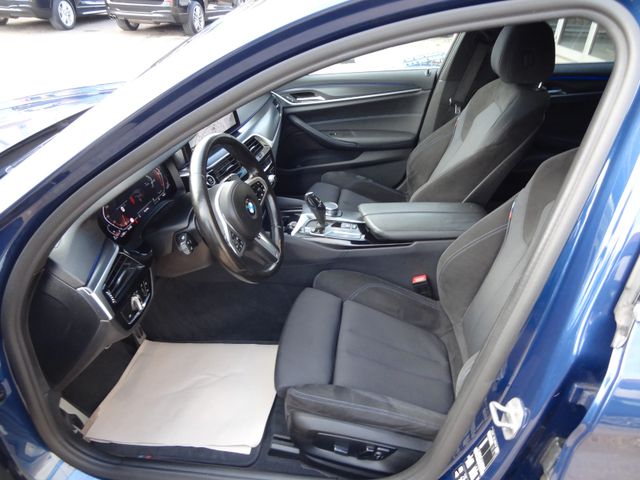 Fahrzeugabbildung BMW 520d xDrive M Sport/1.Hd/Virtual/Kam/Navi/LED/