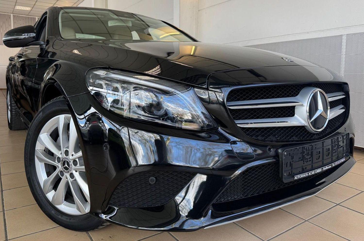 Mercedes-Benz C 220 d Avantgarde LED ACC Kamera Schiebedach Am