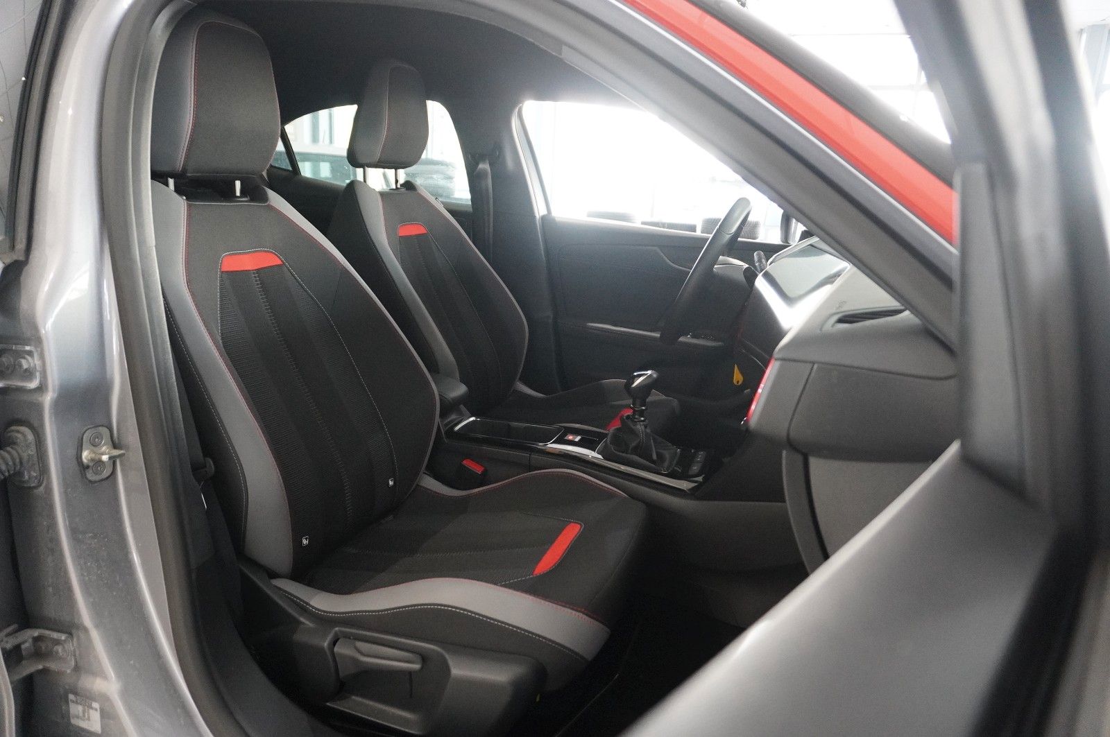 Fahrzeugabbildung Opel Mokka GS Line 1.2 NAVI/LED/KAMERA/SPORT/VIRT/DAB