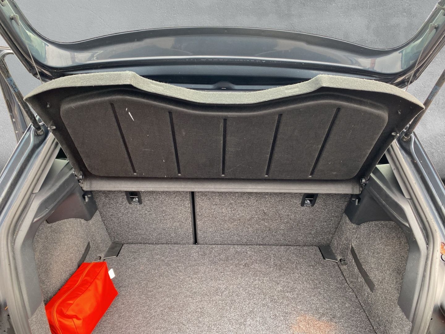 Fahrzeugabbildung SEAT Ibiza FR 1.0 TSI EU6d Navi Soundsystem LED Apple