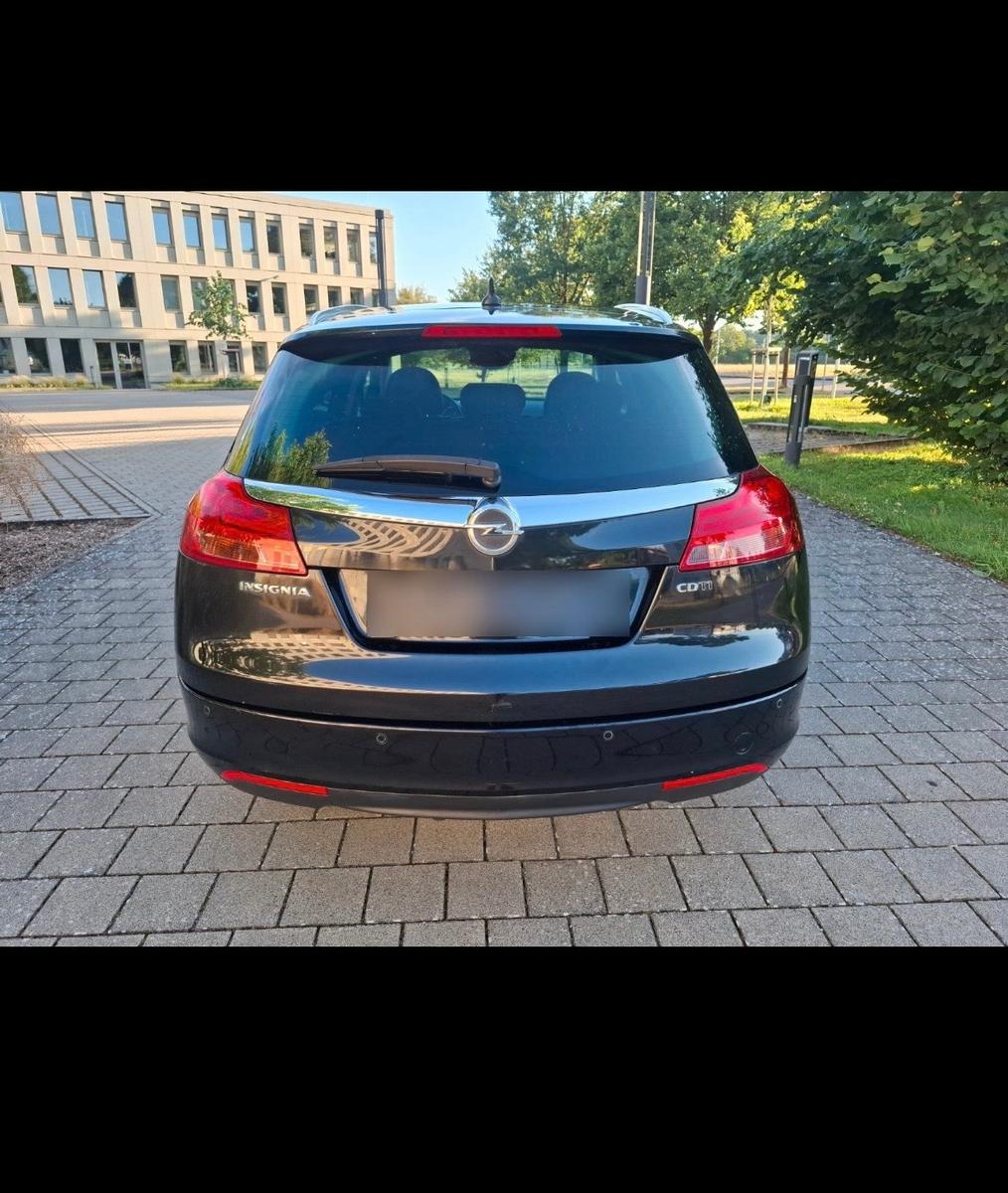 Opel Insignia 2011 — photo 5