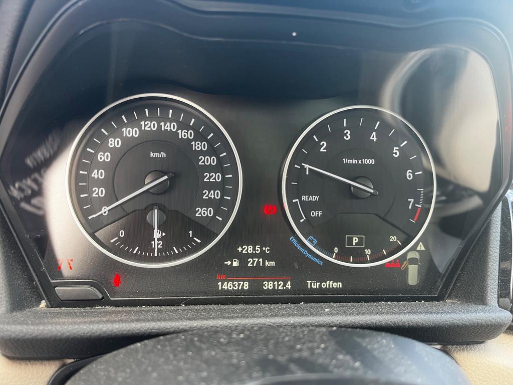 BMW 220