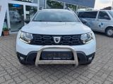 Dacia Duster II Comfort 4WD ALLRAD/Diesel/AHK/Sitzh./ - Dacia Duster: Weiß