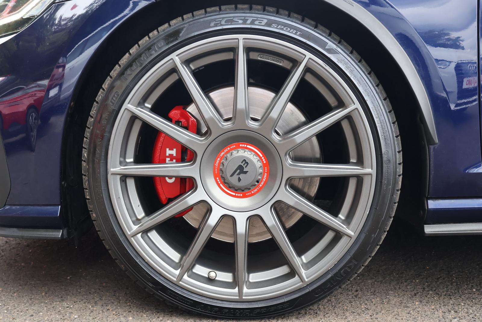 Volkswagen Golf VII 2.0 TSI DSG GTI PERF. LED NAVI VC