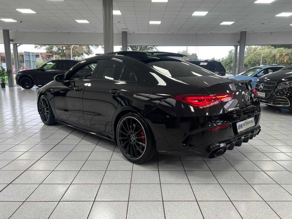 Mercedes-Benz CLA 35 AMG 4Matic*LED*PANO*BURMESTER*MBUX*KAM*