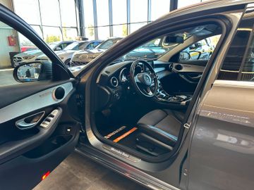 Mercedes-Benz C 180 *2-ZONEN*TEMPO*NAVI*LED*TOTWINKEL*PDC*