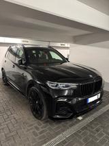 BMW X7 M50i  SOFT-CLOSE / PANO / MWST / GARANTIE uvm - BMW X7 M50 aus 2020