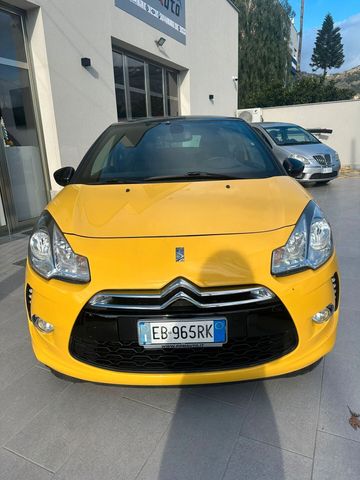 DS Automobiles Ds DS3 DS 3 1.6 HDi 90 So Chic