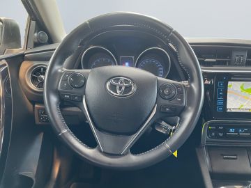 Toyota Auris - 11