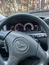 Toyota Corolla 1,4 Rentnerfahrzeug aus ers... - gebrauchte Toyota Corolla aus dem Jahr 2003