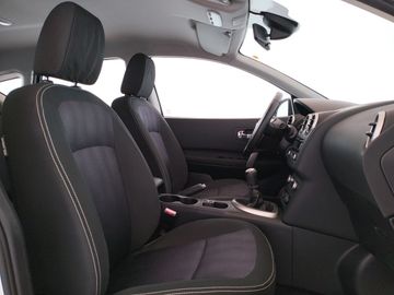 Nissan Qashqai - 12