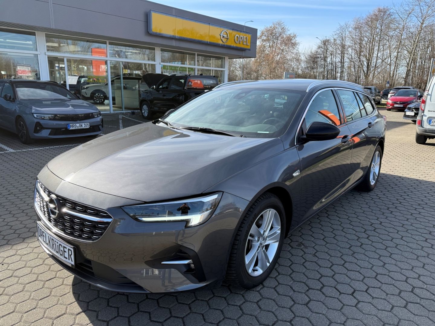 Fahrzeugabbildung Opel Insignia B Sports Tourer Elegance 2.0