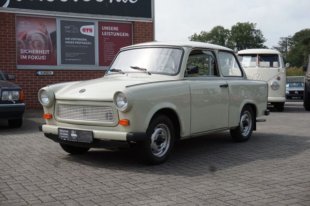 Trabant P 601 L *RESTAURIERT*TOP ZUSTAND*GARANTIE*