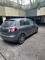 Volkswagen VW Golf Plus | Diesel | Sparsam - VW Golf Plus Gebrauchtwagen in Freiburg