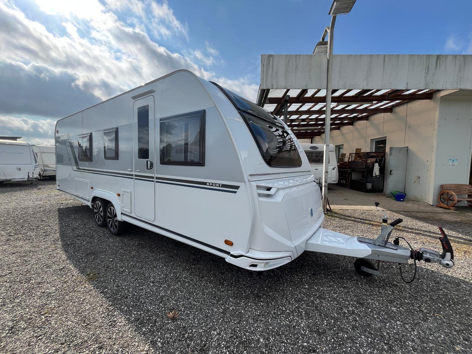 Knaus Sport 650 UFK, UVP: 45.064€,  4 Pakete,Fußb. Hz.