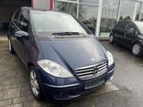 Mercedes-Benz A 170 Aut. Sitzheiz. AHK, TÜV+AU NEU - Mercedes-Benz A 170 in Kassel
