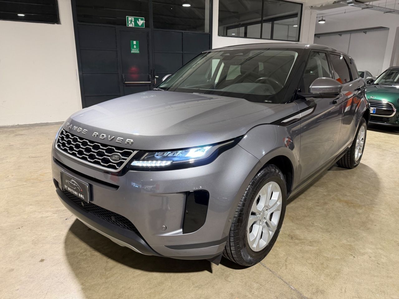 Land Rover Range Evoque 2.0D 163 CV AWD SE-TELEC imagem 2