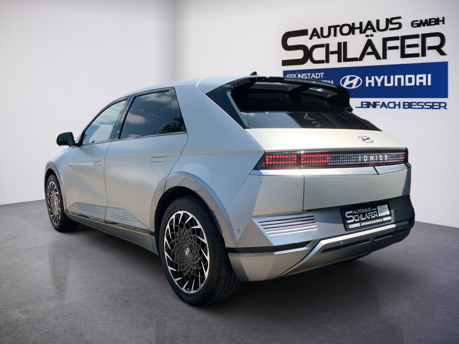 Fahrzeugabbildung Hyundai IONIQ 5 Uniq 72,6 kWh Relax 20 Zoll
