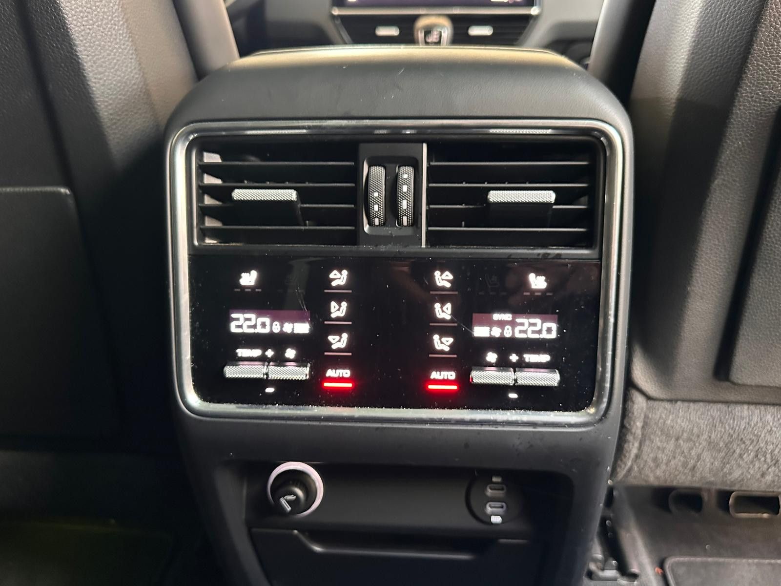 Porsche Cayenne Platinum Edition/PANO/BOSE/LUFT/RFK foto 18
