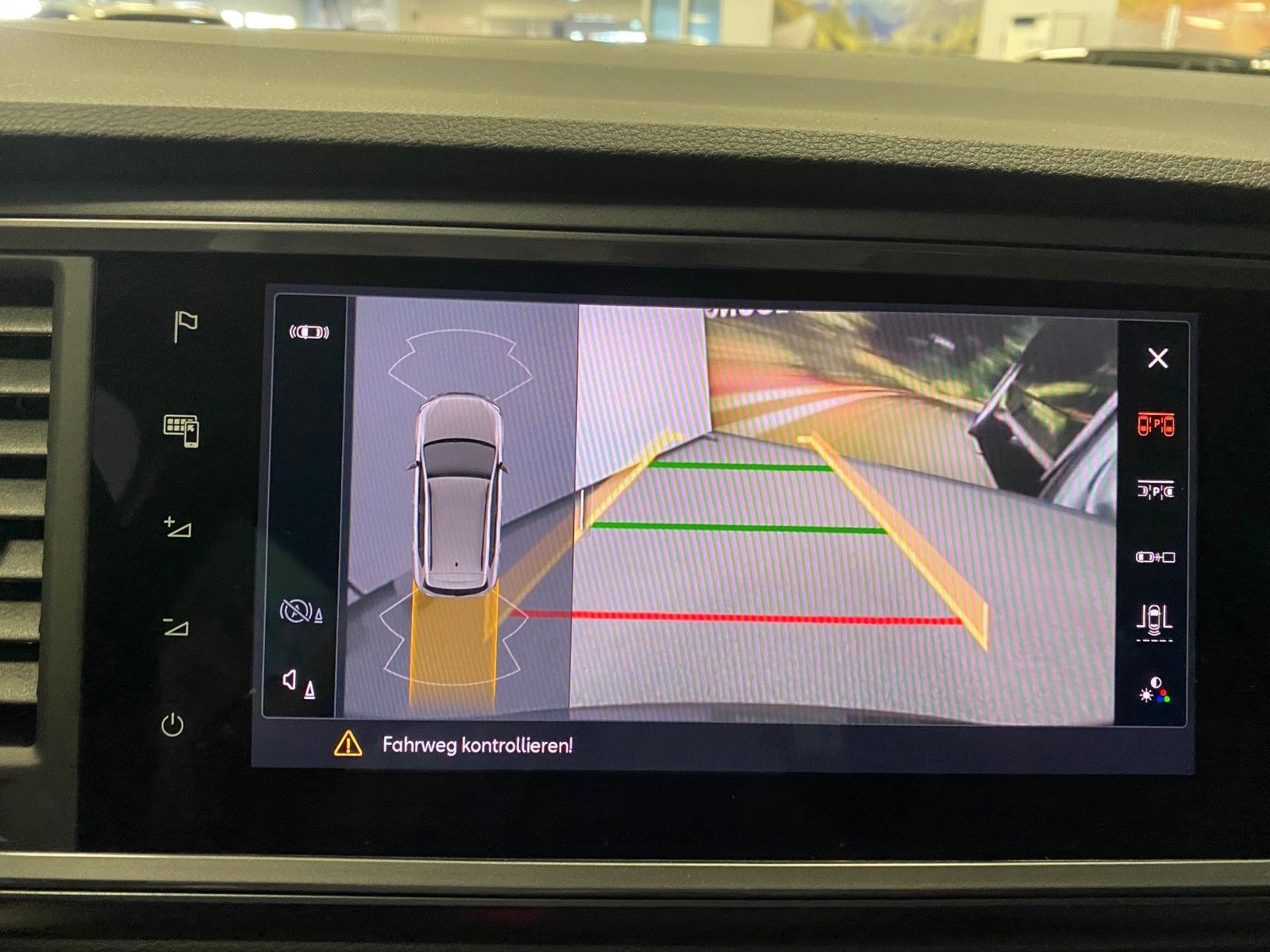 Fahrzeugabbildung CUPRA Ateca 2.0 TSI 4x4 DSG+5 J. GARANTIE+ACC+AHK+APP+