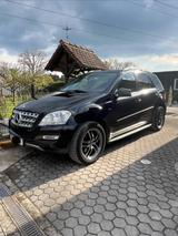 Mercedes-Benz ML 300 CDI 4 matic Blue Eff. Scheckheft unfallfr - scheckheftgepflegte Mercedes ML 300