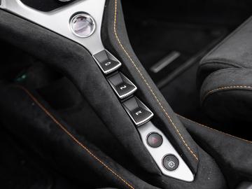صورة مصغرة 28 لـ 2024 Mclaren 750S