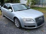 Audi A8 3,2 FSI NAVI LEDER XENON - Audi A8 in Köln
