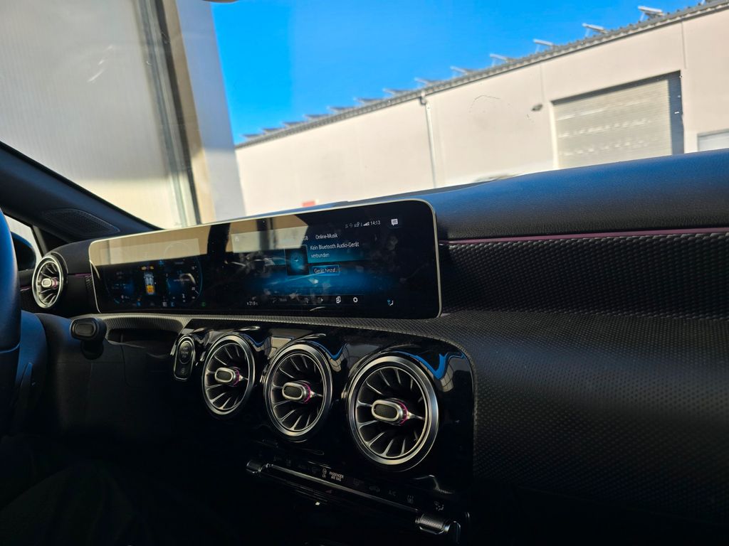 Image of Mercedes-Benz A 180