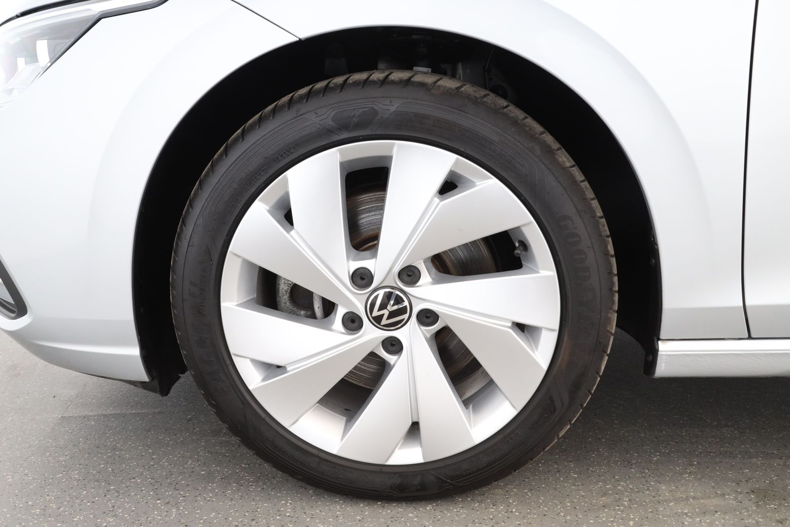 Volkswagen Golf - Bild 8