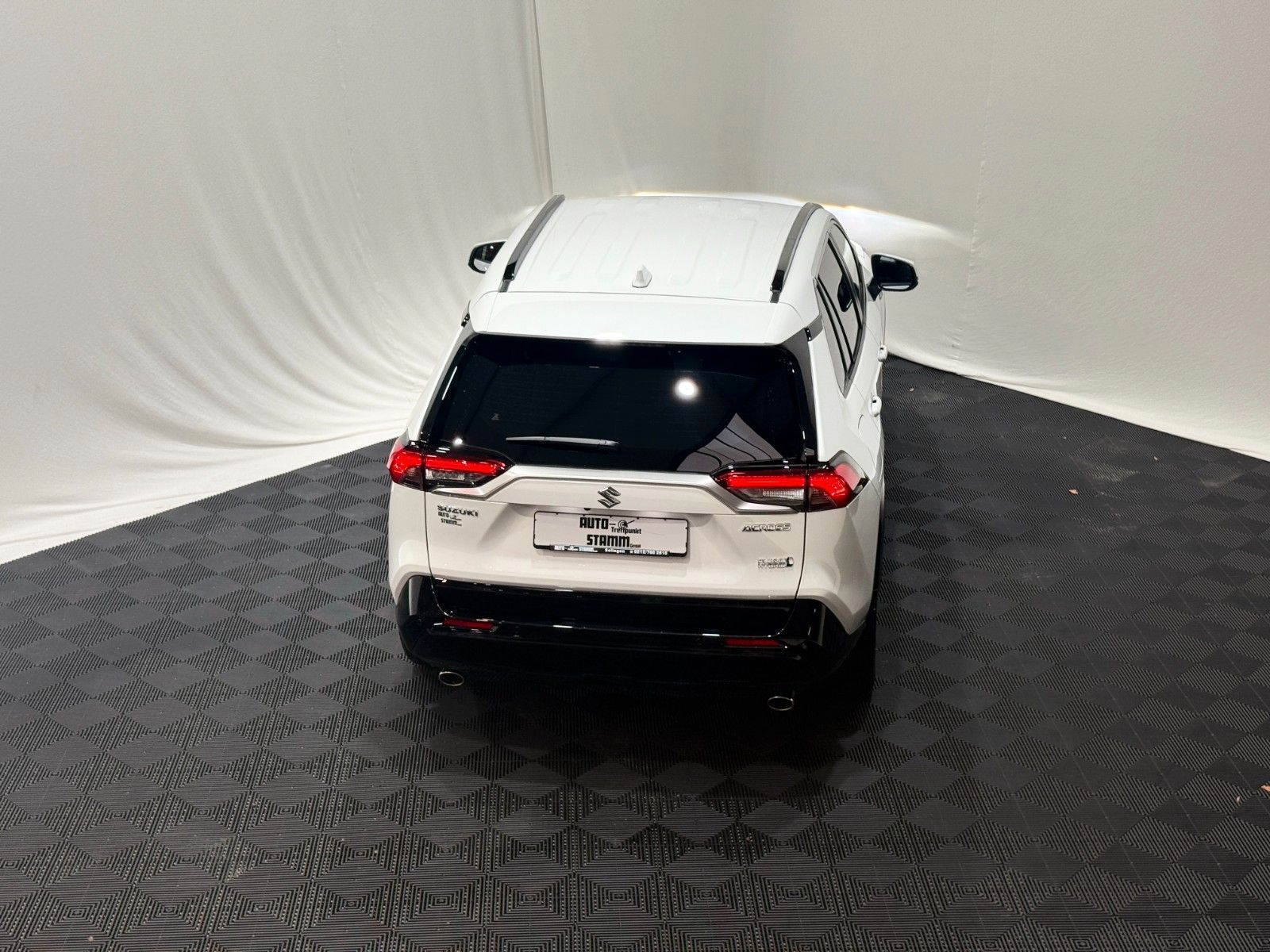 Fahrzeugabbildung Suzuki Across 2.5 Plug-In Hybrid Comfort+ E-Four