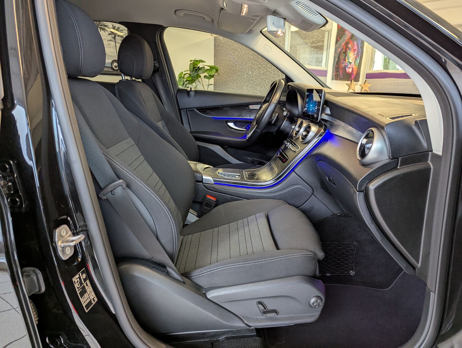 MERCEDES-BENZ GLC 200 4M Business MBUX LED High Temp. AHK 19" - Image 14