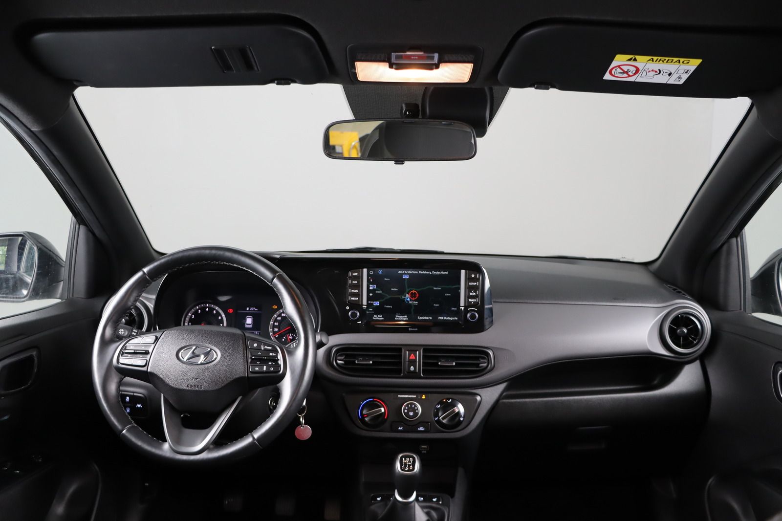 Fahrzeugabbildung Hyundai i10 * DAB * Navi * Lenkradhzg. * Rückfahrk.