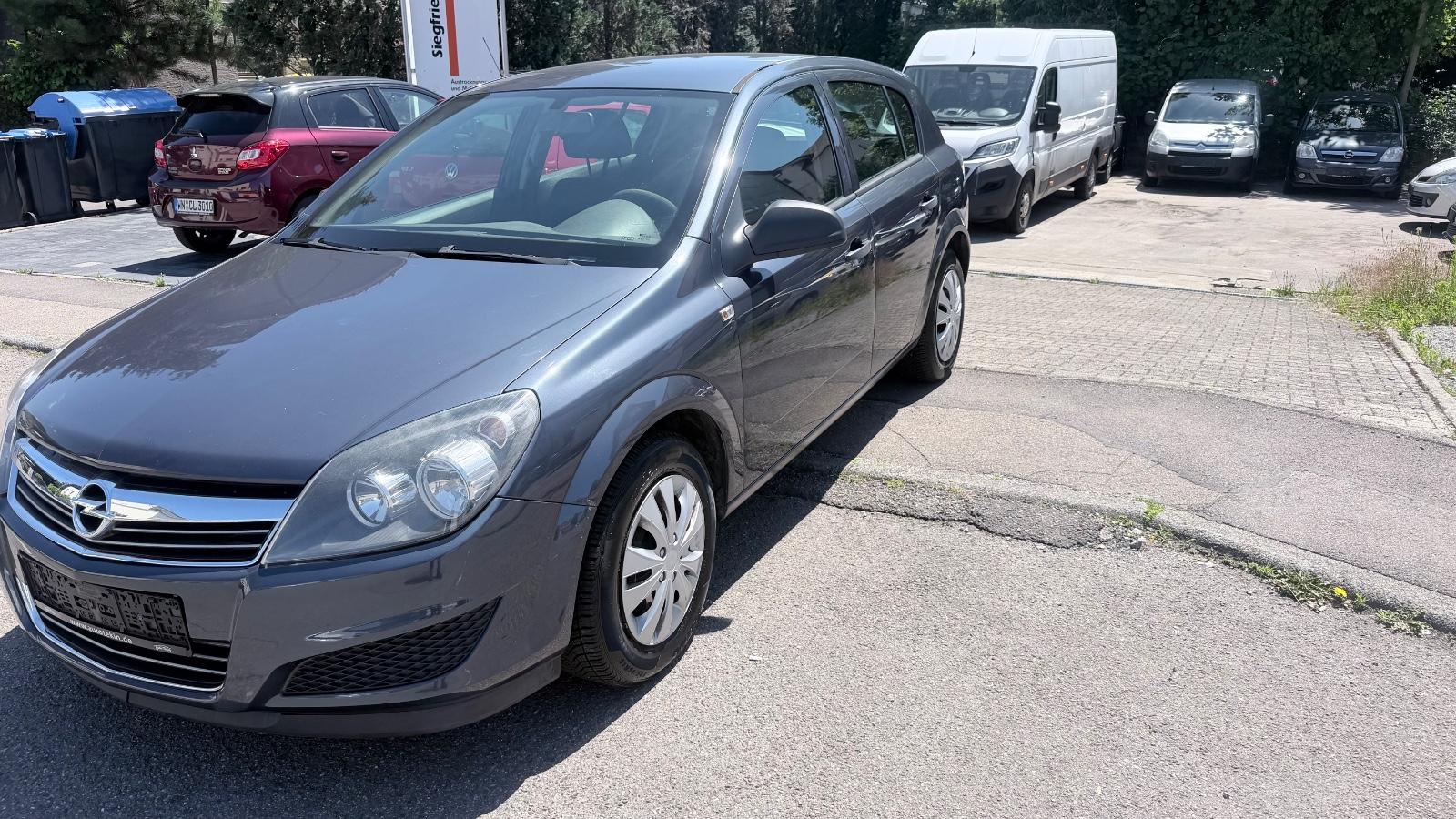 Opel Astra H Lim. Selection "110 Jahre"