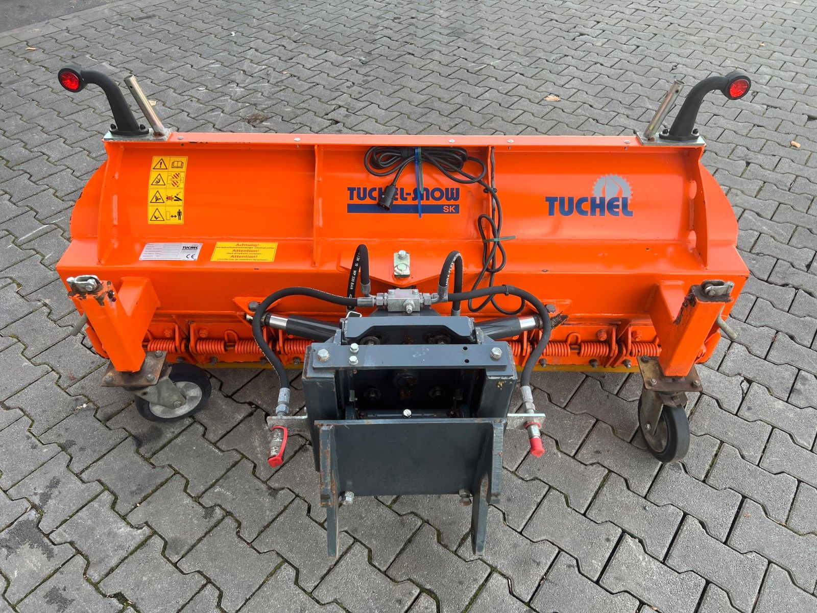 Fahrzeugabbildung Andere Tuchel SK-F 180 Schneeschild / Kramer 5040