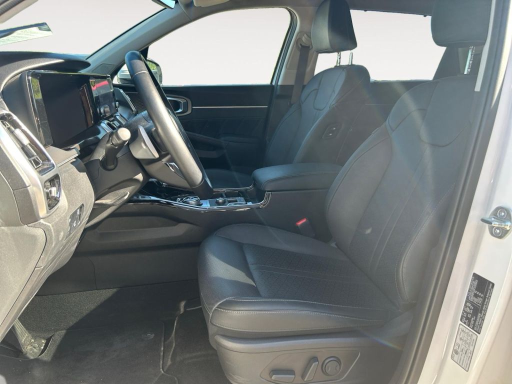 Fahrzeugabbildung Kia Sorento 1.6T-GDI Hybrid AWD OPF Aut. Spirit Driv