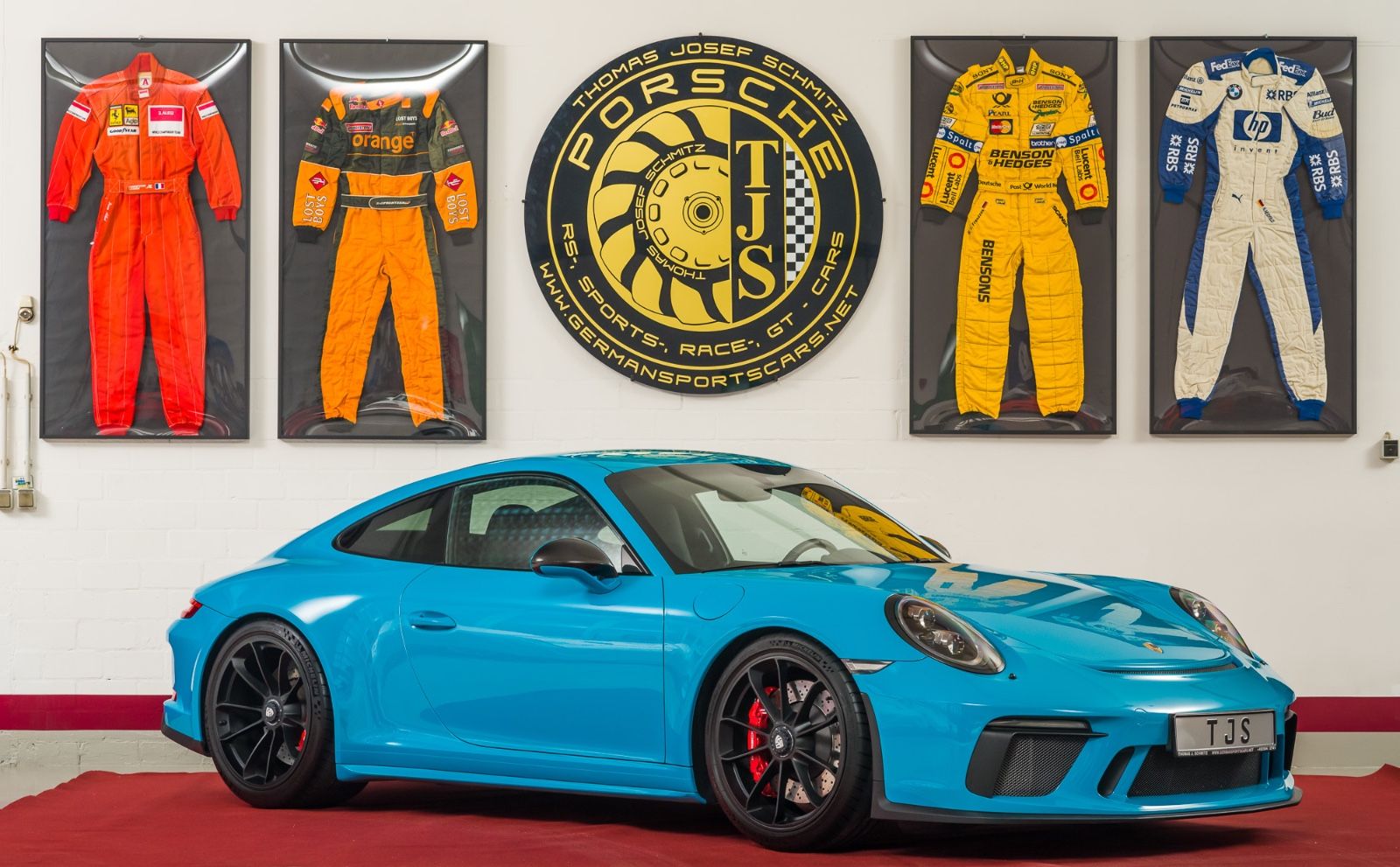 PORSCHE 991 GT3 Touring / Miamiblau / 2.Hand / deutsch