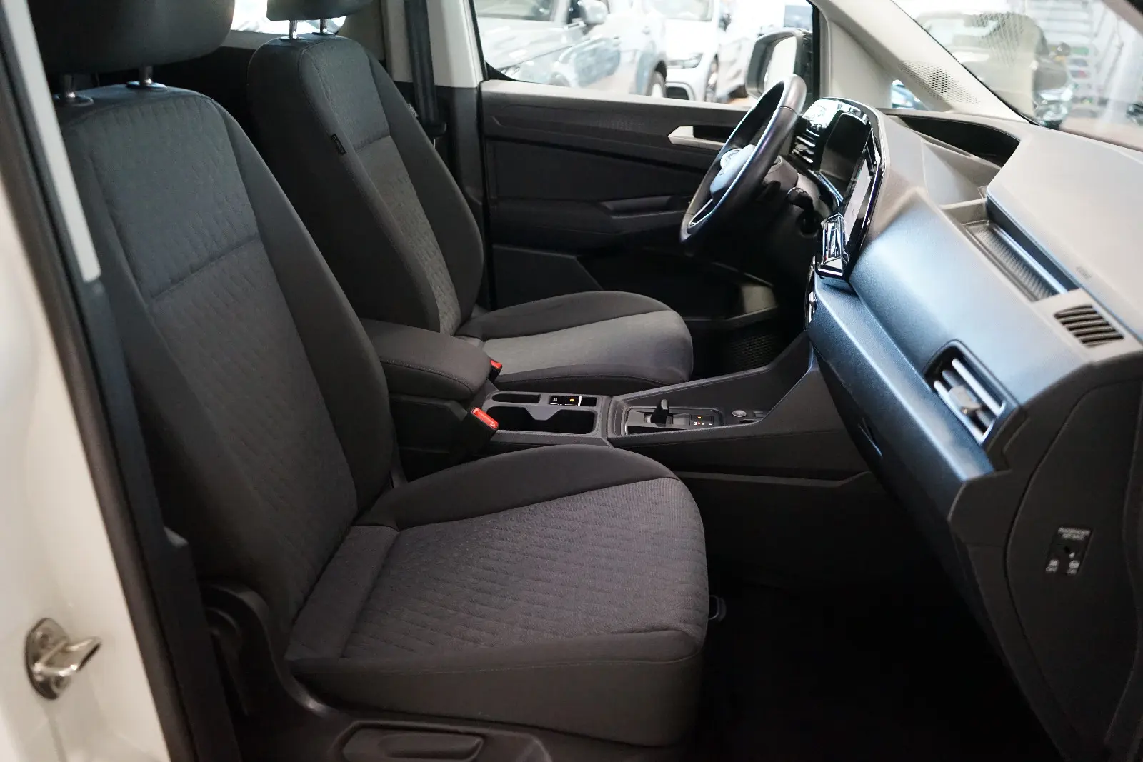 Volkswagen Caddy 1.5 TSI DSG Edition AHK+ACC+Kamera+SHZ