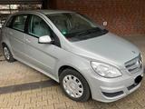 Mercedes-Benz Mercedes Benz B180 - Mercedes-Benz B 180